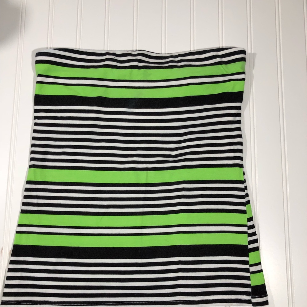 No Boundries Strapless Tube Top. Size M Stripe